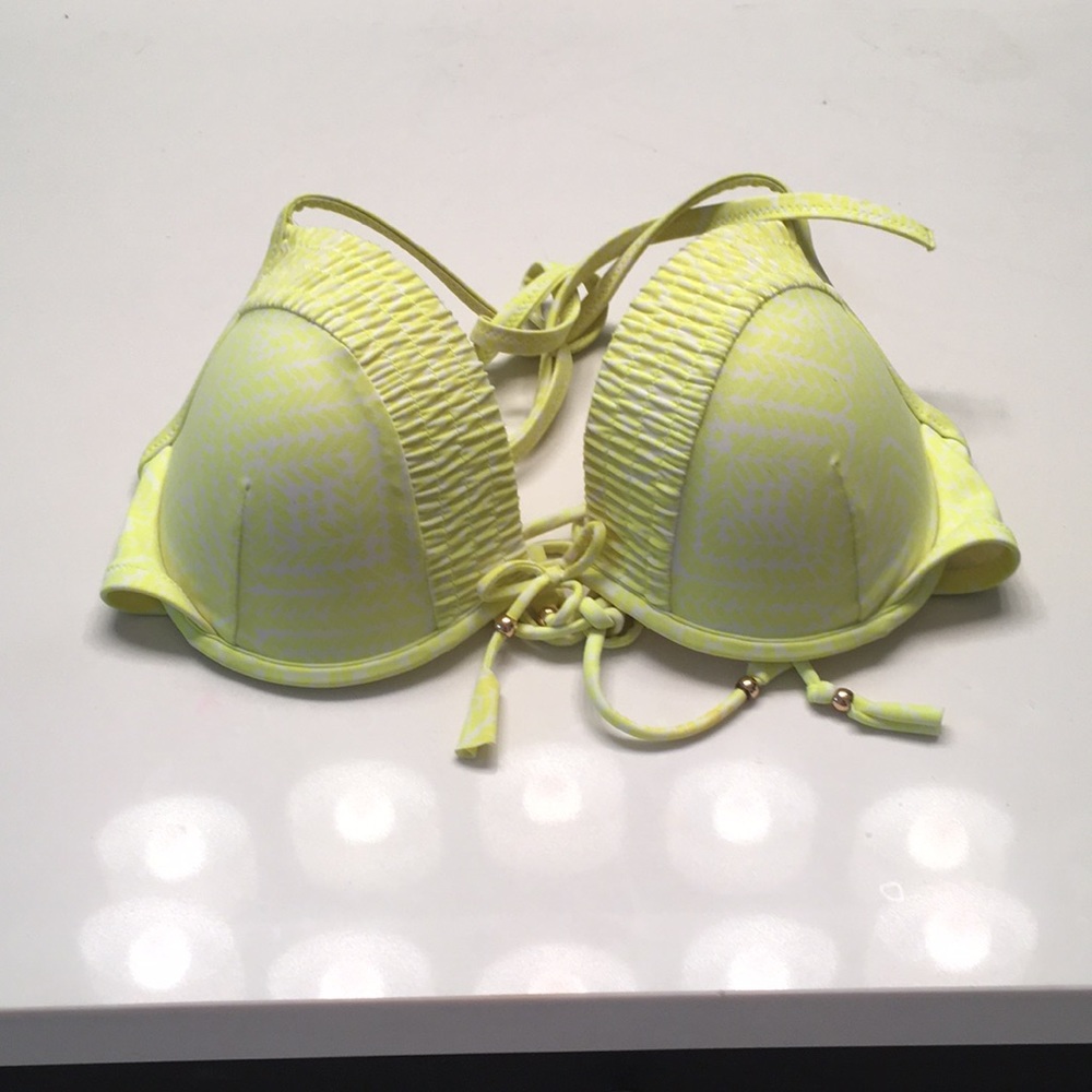 bikini  top